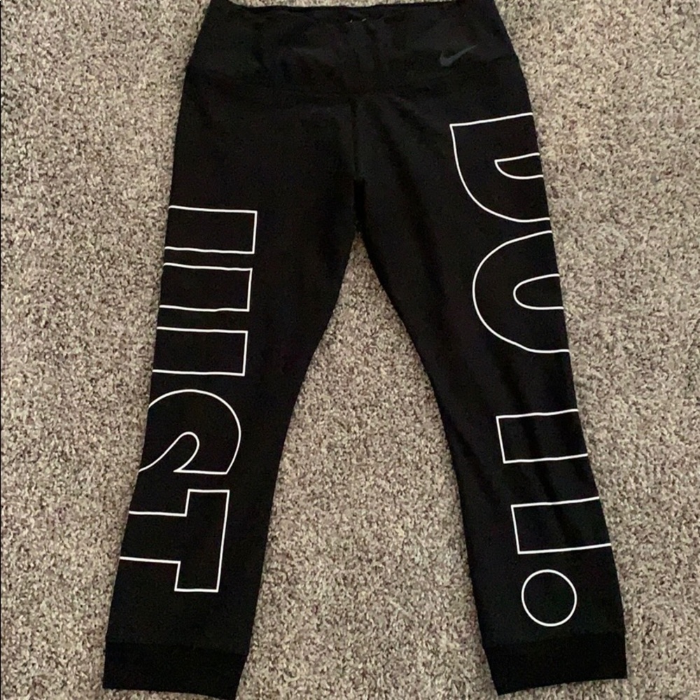 Nike leggings